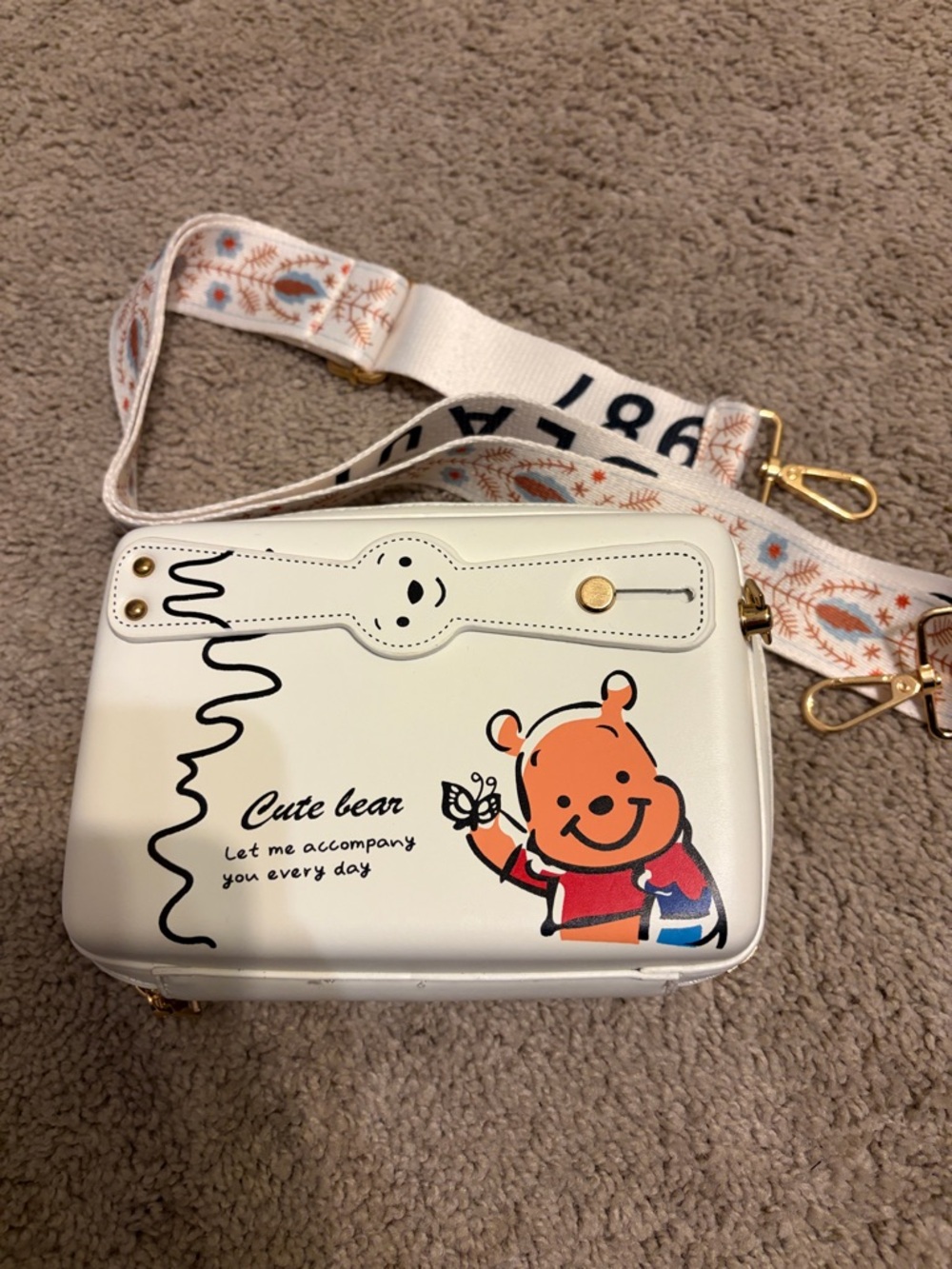 Cute Bear White Crossbody Bag with Printed Strap
